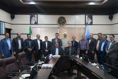 آزادگان برگ زرین تاریخ ایران هستند