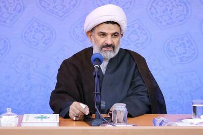 لزوم تبدیل شدن بقاع متبرکه به قطب‌های فرهنگی استان‌ها