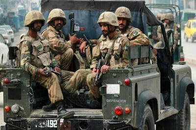 حمله تروریستی به نیروهای ارتش پاکستان؛ 12 سرباز کشته شدند