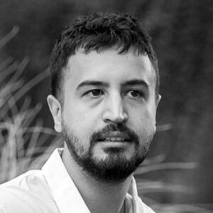 از کمدی عاشقانه ای تازه در سینما ها تا بخشندگی پرویز پرستویی