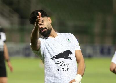 خشاب مهاجم ذوب آهن پر شد
