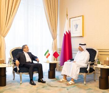 دیدار عراقچی با وزیر خارجه قطر در دوحه
