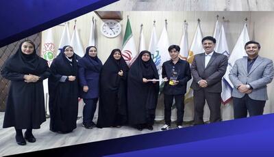 تقدیر از قهرمان روبیک مسابقات قهرمانی آزاد کشور
