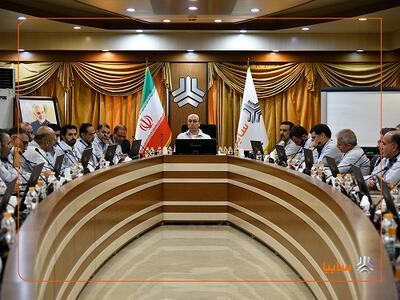 نشست صمیمی مدیرعامل گروه با سرپرستان و نمایندگان کارگری برگزار شد