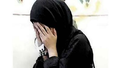 نامادری راز دختر نوجوان را لو داد