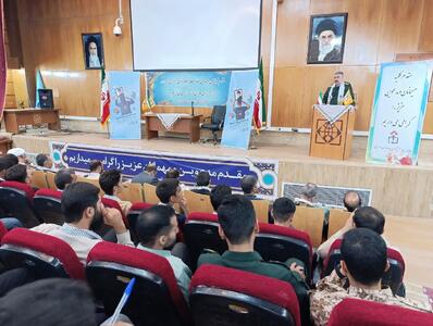 فرماندهان بسیج دانش‌آموزی سفیران انقلاب اسلامی در مدارس هستند