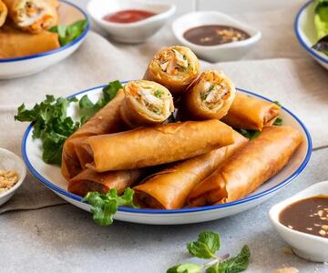 طرز تهیه اسپرینگ رول گوشت مجلسی