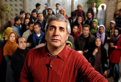فیلم / حاتمی‌کیا: من برای این سریال از رهبری اذن گرفتم ... رهبری  سه بار گفتند «عالی بود» ... وقتی رهبری ...نفس من باز شد و...