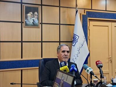 برگزاری کلاس‌های علوم پزشکی با ۶۰۰ دانشجو در یک کلاس!