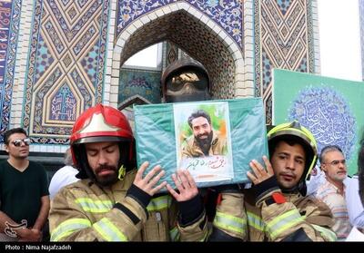 پیکر آتش‌نشان فداکار مشهدی تشییع شد - تسنیم