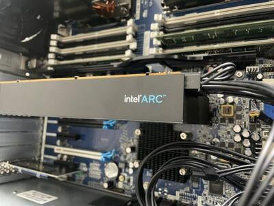 افشای تصاویر تازه از کارت گرافیک مرموز Intel Arc A750