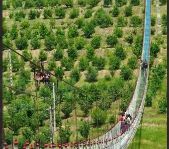 بزرگترین پل شیشه ای معلق در کردستان
