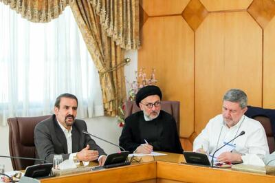 ابطحی: رفتن پزشکیان به نیویورک لازم است، اما بشرطها و شروطها!
