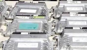 رازگشایی از بسته کامپیوترهای سرقتی خودرو در پست خصوصی!