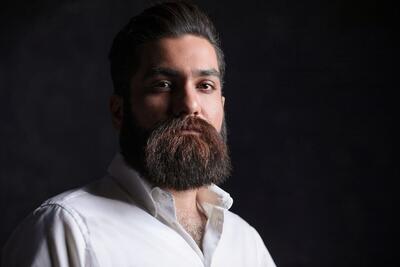 آواز خوانی مادر علی زندوکیلی (فیلم)