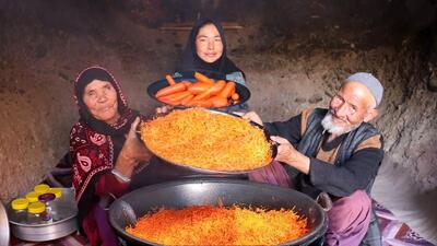 غذای روستایی در افغانستان؛ پخت مربای هویج در غار (فیلم)
