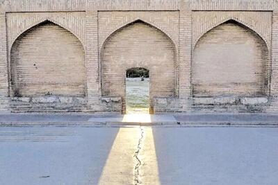 زیر پای یک میلیون نفر از ایرانی‌ها در حال ریزش است