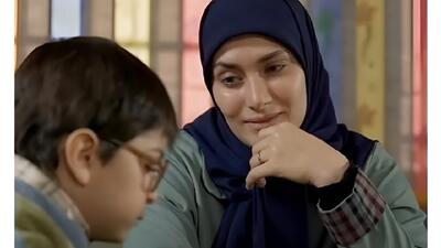 عکس/ مامان صدیقه سریال بچه مهندس در ۳۶سالگی با تیپ تابستانی | اقتصاد24