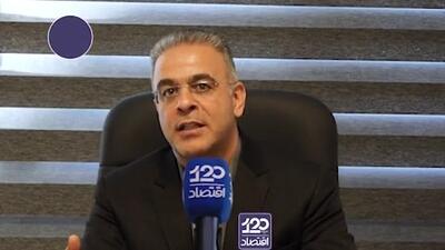 در شرایط سخت تحریم با ارز کشور بادام زمینی، بادام هندی و تخمه وارد می‌کنیم که اتفاقا برخی از اینها تولید داخلی هم دارد