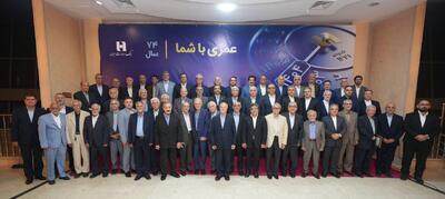 نشست مدیران ادوار بانک صادرات ایران برگزار شد/ محسن سیفی: مهم‌ترین مسئولیت امروز، تداوم مسیر پرافتخار بانک صادرات ایران است |  انصاف نیوز