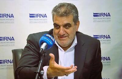 استاندار: ۲۴ مگاوات برق خورشیدی در دولت چهاردهم از سمنان به شبکه توزیع متصل شد + فیلم