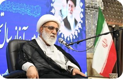 روحانیت بیش از هر زمان دیگر موظف به تلاش برای پایداری نظام اسلامی است