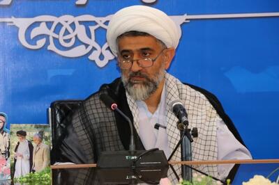 دشمنان با تمام توان به دنبال نفوذ در بدنه نیروهای مسلحند