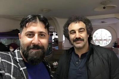 سکانس خندان/چک سنگینی که هومن حاج عبداللهی در پشت صحنه پایتخت خورد/تنابنده مرد از خنده