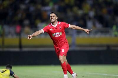 آقای گل پرسپولیس با یک گل، دو رکورد تاریخی را فتح کرد