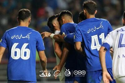 نوری: شمشیر را برای استقلال از رو بسته‌اند