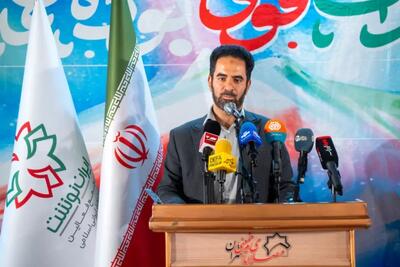 دستگاه‌های فرهنگی حتی برای پُست و ارسال رایگان نوشت افزار ایرانی اسلامی هم به ما کمک نمی‌کنند/ ۲۰۰ میلیارد یارانه برای کتاب دادند ولی هیچ سهمی از آن به لوازم التحریر نرسید