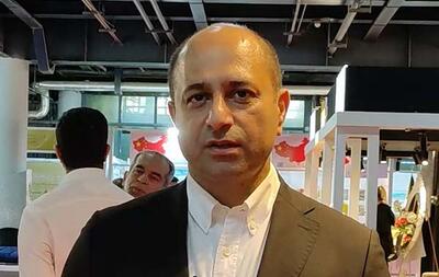 واردات بی‌رویه پارچه عجیب است، در حالی که تولید داخلی پارچه داریم در ۲ سال گذشته ۱ میلیارد دلار پارچه بنجل و ضایعاتی وارد کشور شده است