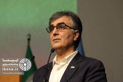 فرزین: سیاست بانک مرکزی در حوزه نقدینگی انقباضی نیست