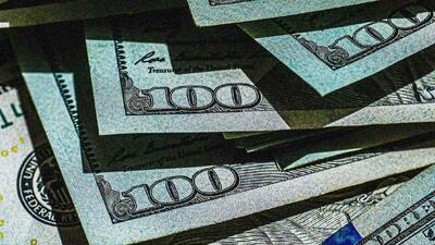 امتیاز اعتباری آمریکایی‌ها افت کرد
