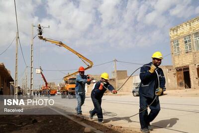 اصلاح ولتاژ و تقویت شبکه برق در ماه‌نشان