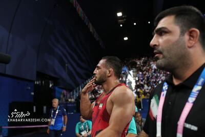 ویدیو| آذرپیرا قهرمان المپیک را برد و به فینال رسید