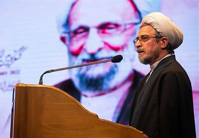 علامه مصباح پیشگام نهادینه‌سازی علوم انسانی اسلامی بود