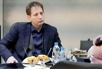 شرق: بابک زنجانی وابسته به یک جریان سیاسی است