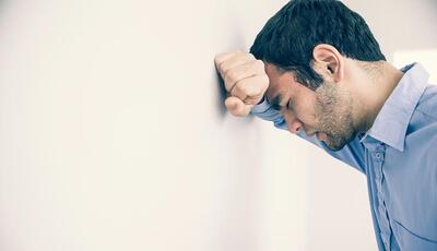 تخلیه خشم سرکوب شده: علائم، خطرات و ۷ راهکار عملی برای رهاسازی آن