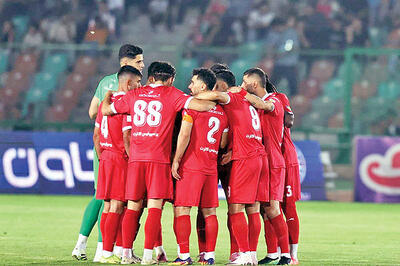 چهار «چرا» در پرسپولیس