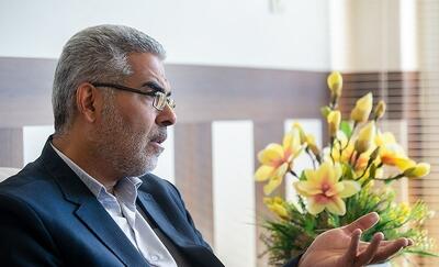 نماینده مجلس: با سیاست غلط ارزی سال قبل ۲۰ میلیارد دلار ارز برنگشت