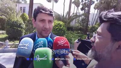 ستار هاشمی: تبدیل سیم‌کارت به eSIM رایگان خواهد بود