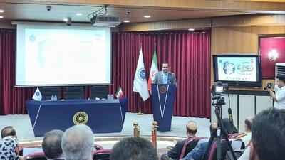 معاون وزیر صمت: صادرات غیرنفتی کشور با اصلاح سیاست ارزی به ۶۰ میلیارد دلار می‌رسد