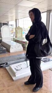 واکنش همایِ سریال «پایتخت» به دیدن سنگ قبر مادرش