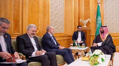 لاریجانی: در سفر به ریاض، گسترش همکاری‌های دفاعی ایران و عربستان بررسی شد - مردم سالاری آنلاین
