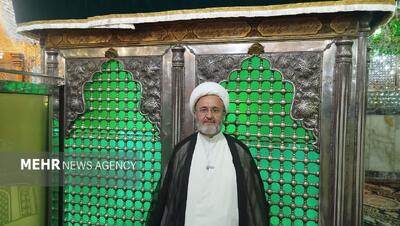 انسان برای رسیدن به صراط مستقیم باید به قرآن پناه ببرد