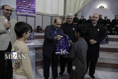 کرامت رضوی با اهدای ۲۵ هزار کوله‌پشتی تحصیلی
