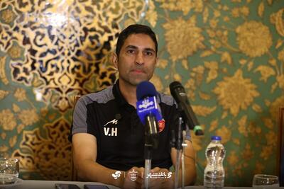 اعلام زمان نشست خبری سرمربیان چادرملو و پرسپولیس در هفته چهارم لیگ برتر