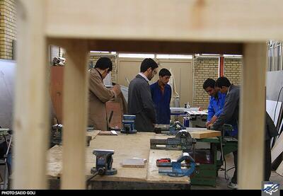 دانش آموزان خراسان رضوی متقاضی تحصیل در هنرستان‌