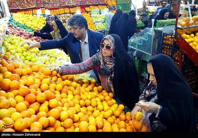 پاییزِ گرانی؛ میوه‌های رنگارنگ در بازار شیراز از سبد خرید مردم فاصله گرفته‌اند - تسنیم